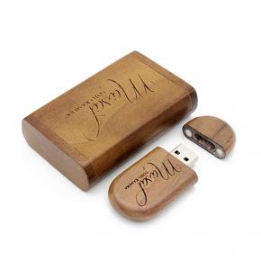 Wooden Pendrive W11